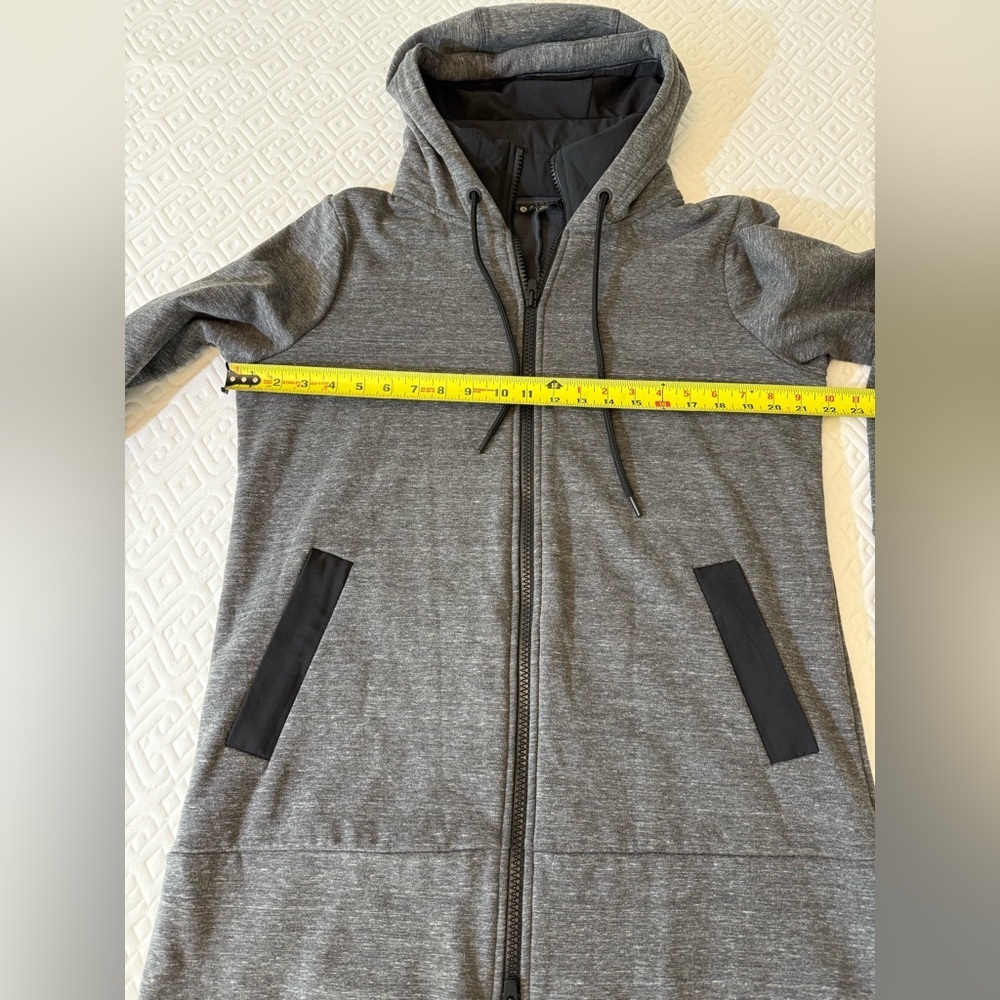 Athleta Victory Long Hoodie Jacket Women Medium Heather Gray Primaloft Full Zip - Picture 4 of 8